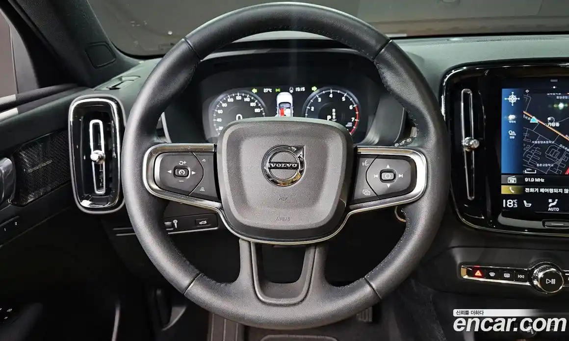 Volvo XC40 2021 2.0 Автомат в Москве № 212891, фото 17