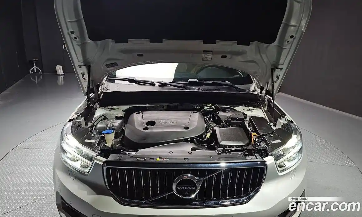 Volvo XC40 2021 2.0 Автомат в Москве № 212891, фото 8