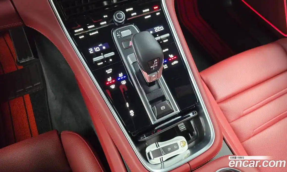 Porsche Panamera 2024 4.0 Автомат в Москве № 213035, фото 4