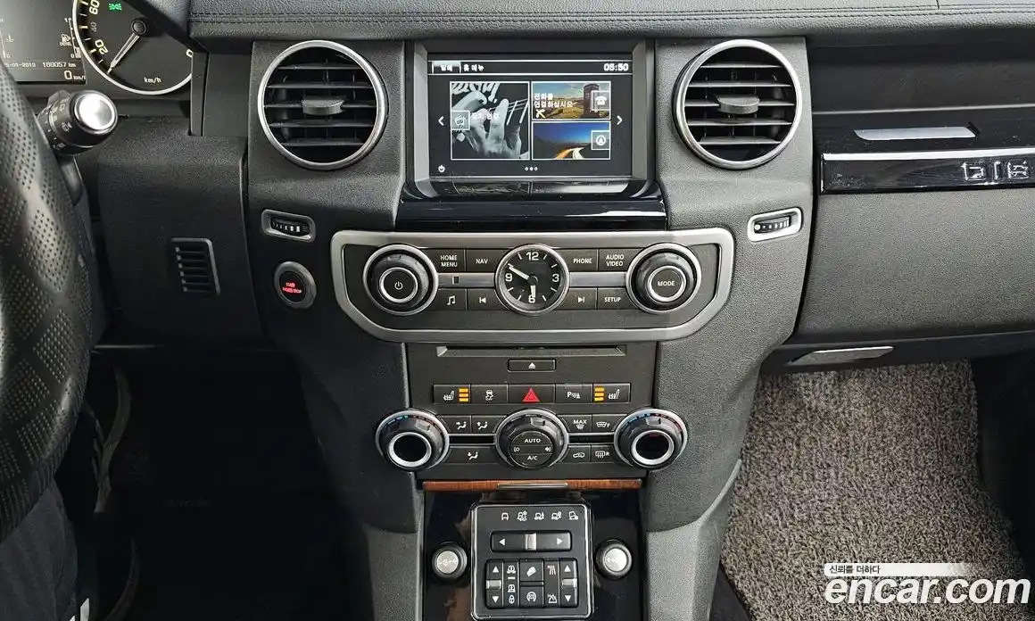 Land Rover Discovery 2016 3.0 Автомат в Москве № 213726, фото 14