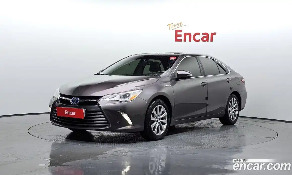 Toyota Camry 2015 2.5 Автомат в Москве № 215542, фото 19