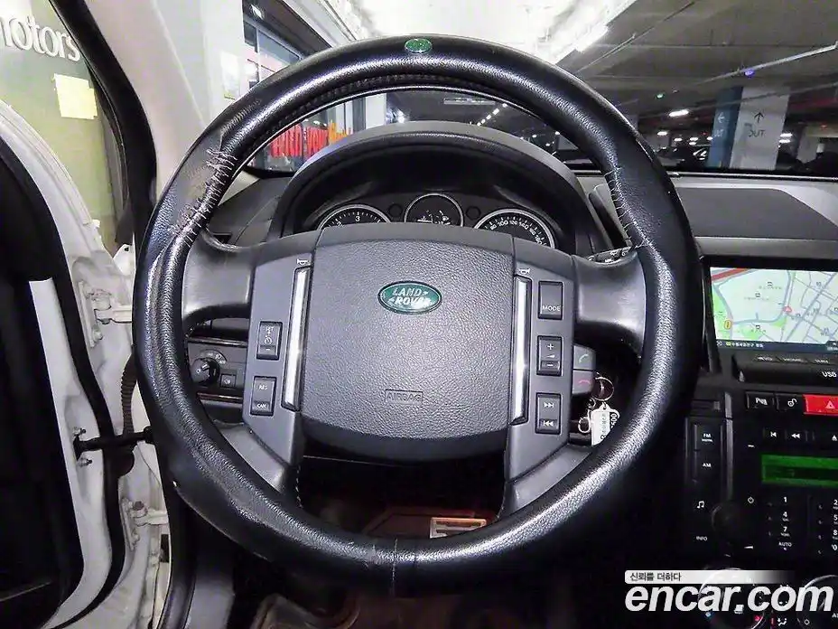 Land Rover Freelander 2012 2.2 Автомат в Москве № 217256, фото 8