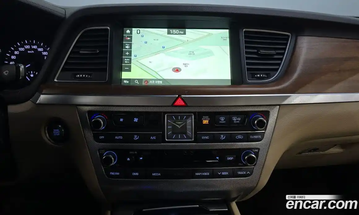 Genesis G80 2017 3.3 Автомат в Москве № 220621, фото 10