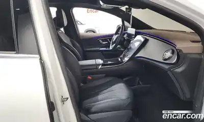 Mercedes-Benz EQE 2023 0.3 Автомат в Москве № 221016, миниатюра 11