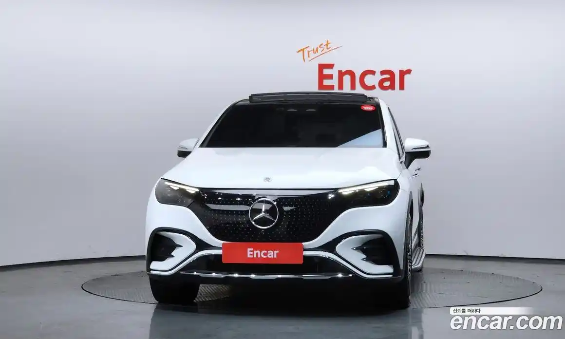 Mercedes-Benz EQE 2023 0.3 Автомат в Москве № 221016, фото 3