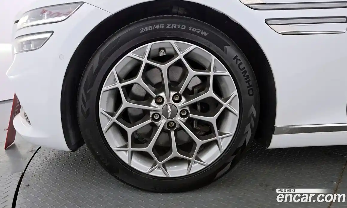 Genesis G80 2021 2.5 Автомат в Москве № 223062, фото 17