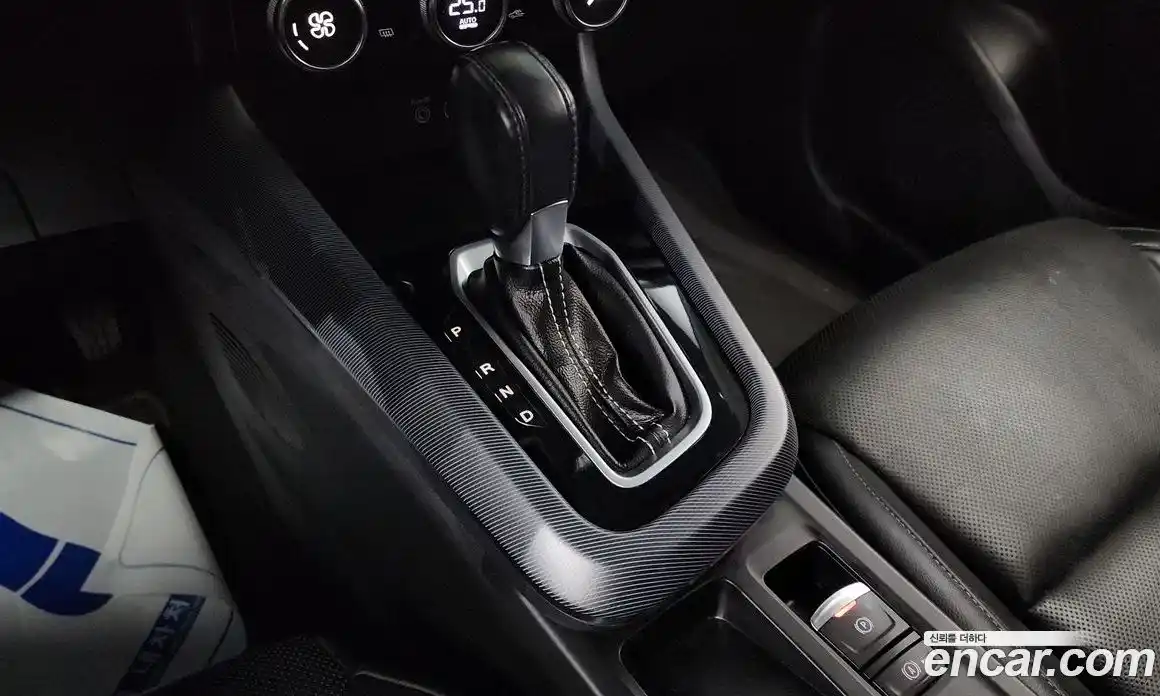 Renault XM3 2020 1.3 Автомат в Москве № 224319, фото 9