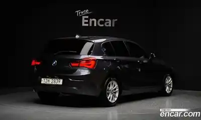 BMW 1-Series 2018 2.0 Автомат в Москве № 228978, миниатюра 2