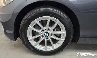 BMW 1-Series 2018 2.0 Автомат в Москве № 228978, миниатюра 5