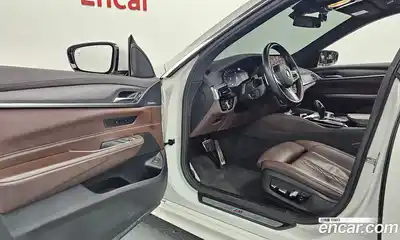 BMW Gran Turismo 2022 2.0 Автомат в Москве № 229099, миниатюра 9