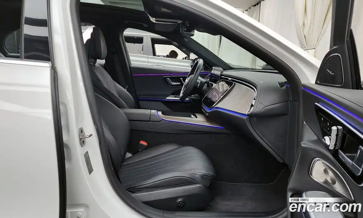 Mercedes-Benz E-Class 2025 2.0 Автомат в Москве № 229445, фото 4