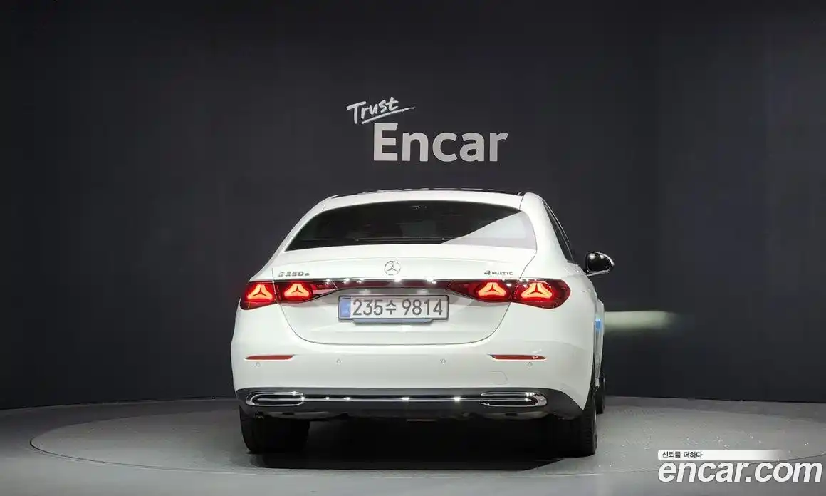 Mercedes-Benz E-Class 2025 2.0 Автомат в Москве № 229445, фото 7