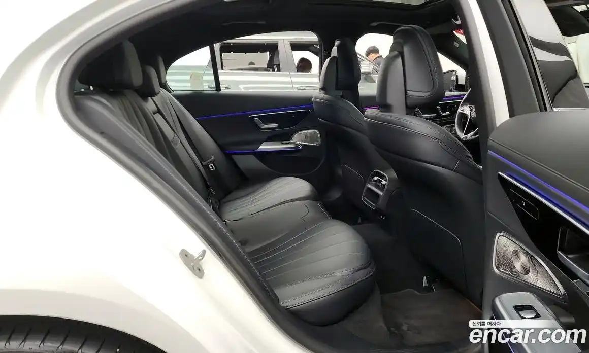 Mercedes-Benz E-Class 2025 2.0 Автомат в Москве № 229445, фото 10