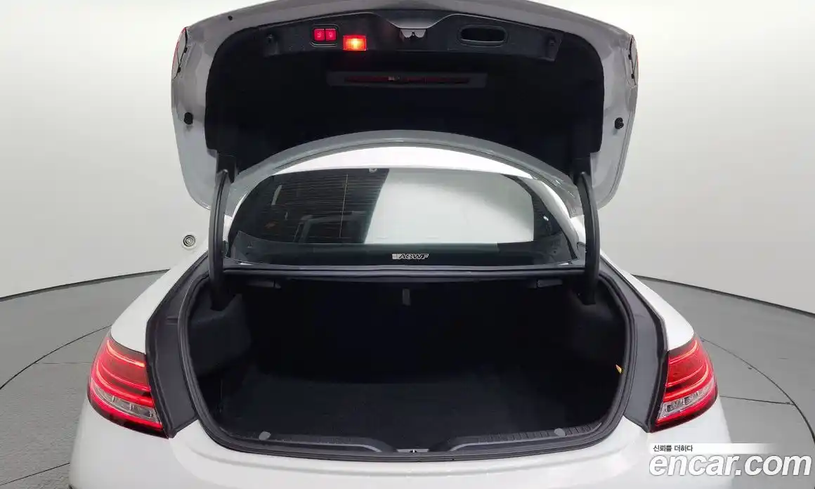 Mercedes-Benz C-Class 2019 1.9 Автомат в Москве № 229620, фото 20