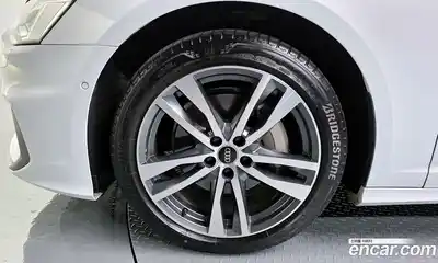 Audi A6 2023 2.0 Автомат в Москве № 229859, миниатюра 5