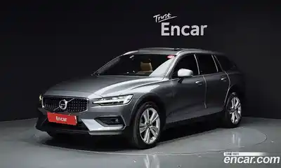 Volvo V60, 2020