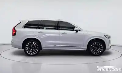 Volvo XC90 2026 2.0 Автомат в Москве № 230753, миниатюра 4