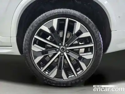 Volvo XC90 2026 2.0 Автомат в Москве № 230753, миниатюра 5