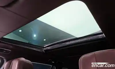 Land Rover Range-Rover 2024 4.4 Автомат в Москве № 231213, миниатюра 11