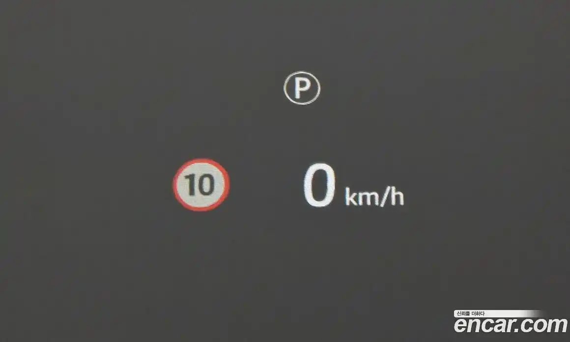 Land Rover Range-Rover 2024 4.4 Автомат в Москве № 231213, фото 18