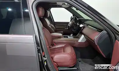 Land Rover Range-Rover 2024 4.4 Автомат в Москве № 231213, миниатюра 9