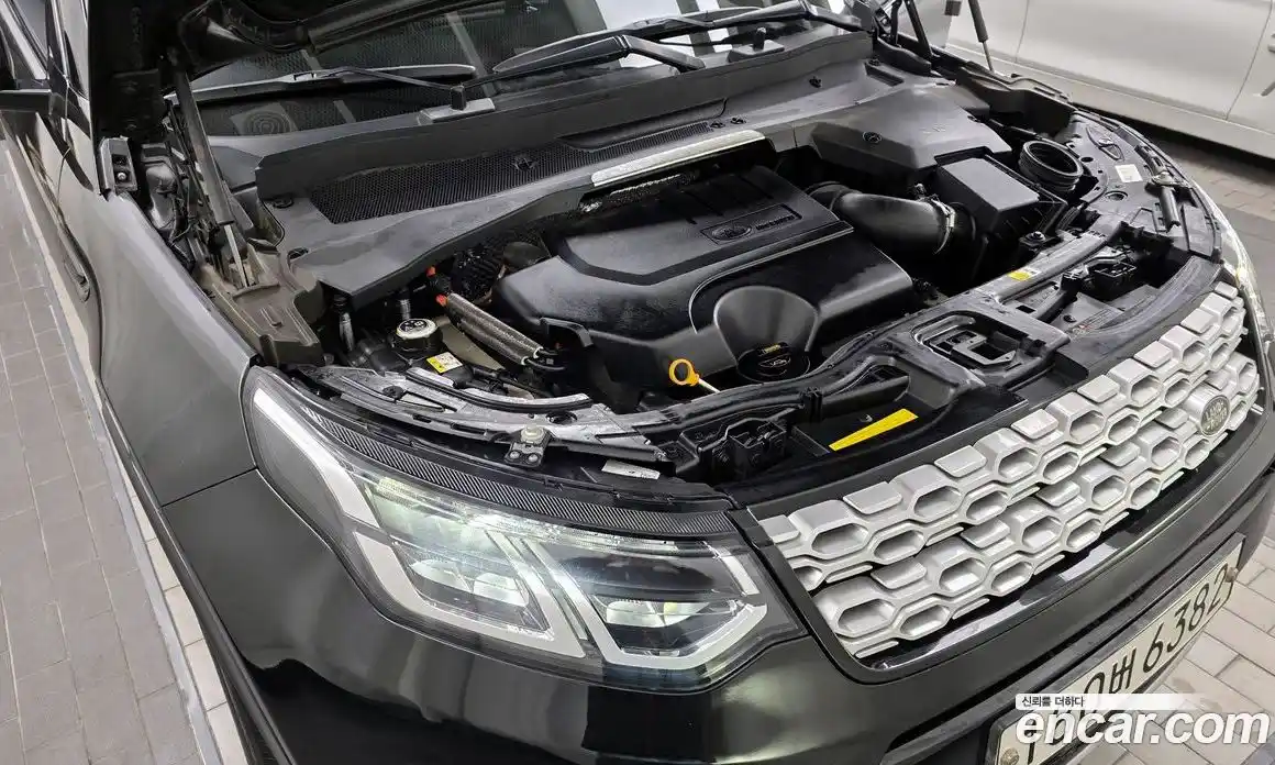 Land Rover Discovery Sport 2021 2.0 Автомат в Москве № 231217, фото 20