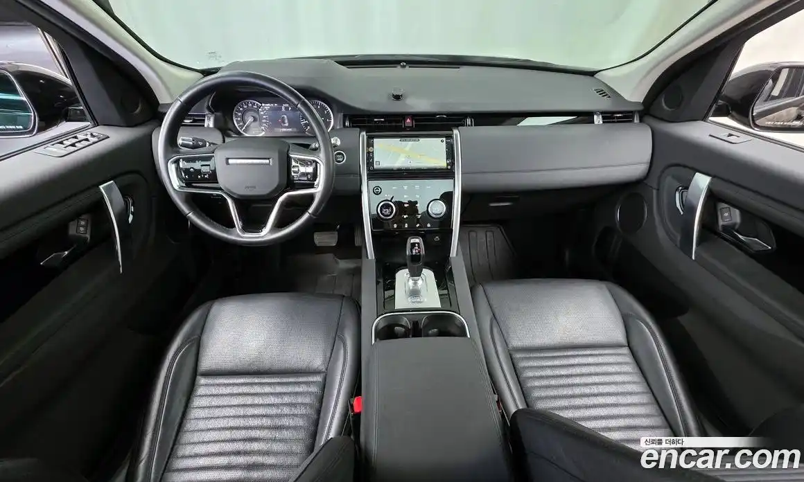 Land Rover Discovery Sport 2021 2.0 Автомат в Москве № 231217, фото 4