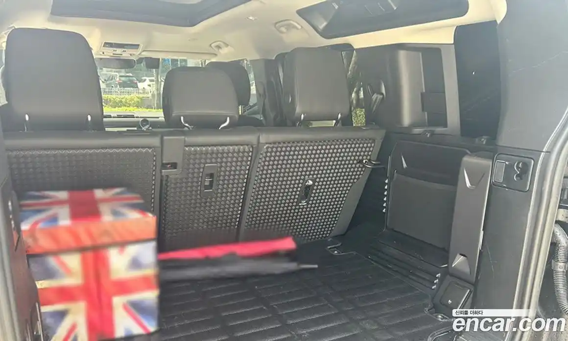 Land Rover Defender 2023 3.0 Автомат в Москве № 231309, фото 18