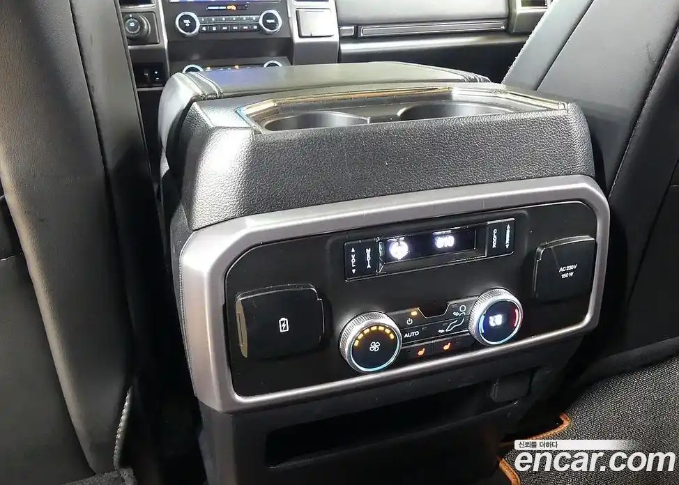 Ford Expedition 2021 3.5 Автомат в Москве № 234166, фото 16