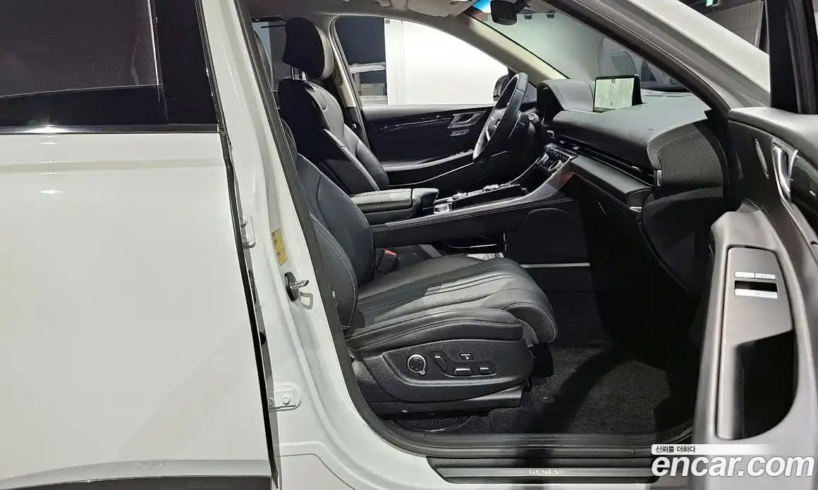 Genesis GV80 2023 2.5 Автомат в Москве № 23634, фото 11