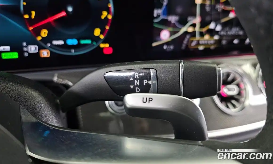 Mercedes-Benz E-Class 2023 3.0 Автомат в Москве № 239545, фото 16