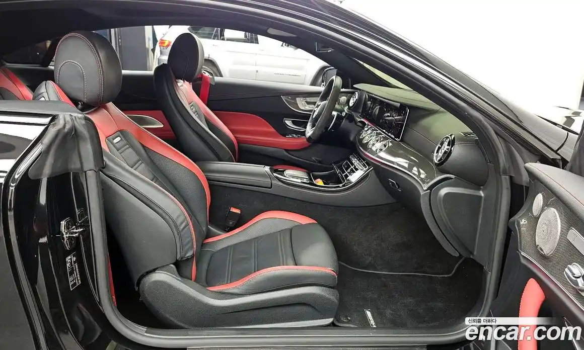 Mercedes-Benz E-Class 2023 3.0 Автомат в Москве № 239545, фото 6