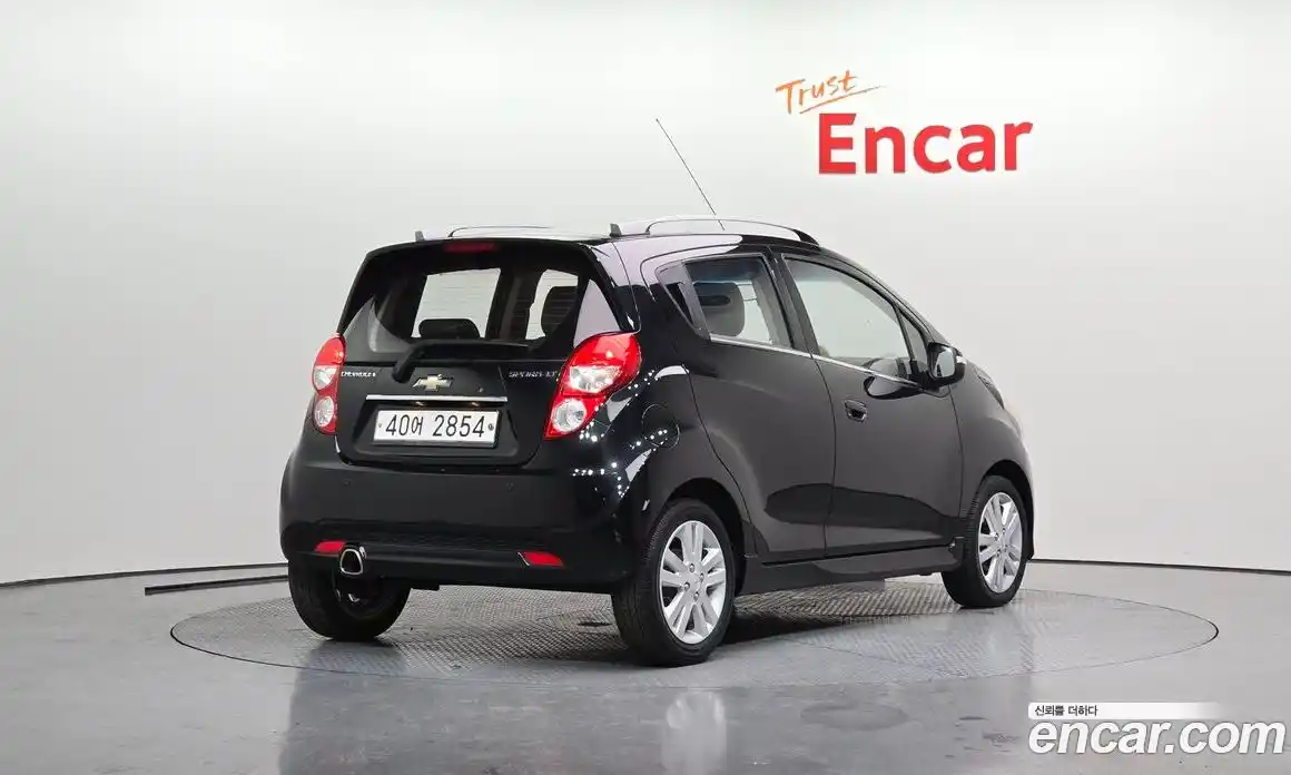 Chevrolet Spark 2014 1.0 Механическая в Москве № 23956, фото 2