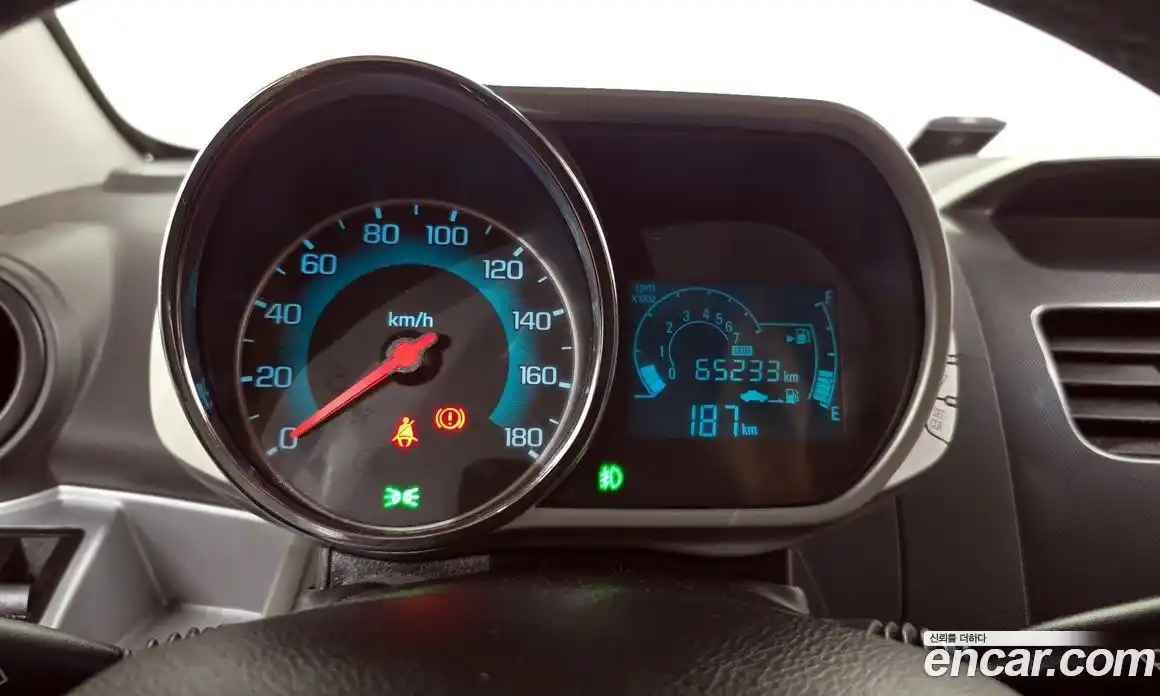 Chevrolet Spark 2014 1.0 Механическая в Москве № 23956, фото 8