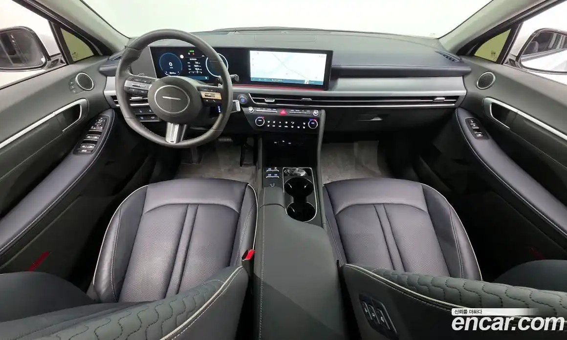 Hyundai Sonata 2025 1.6 Автомат в Москве № 243372, фото 14