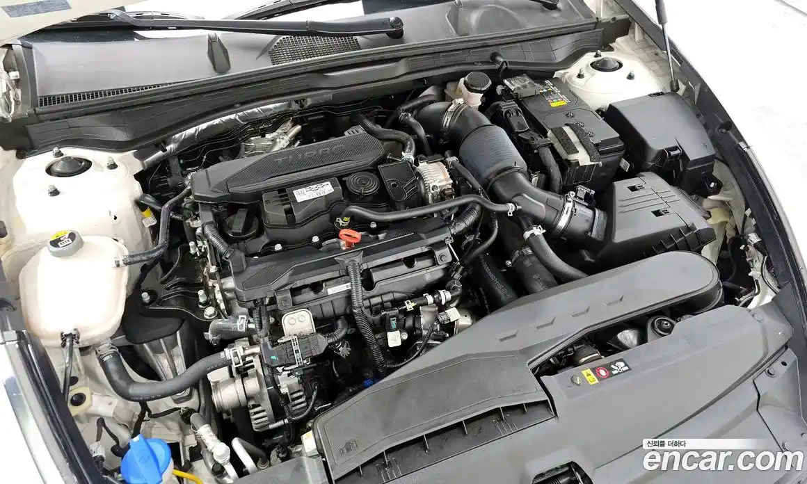 Hyundai Sonata 2022 1.6 Автомат в Москве № 244560, фото 19