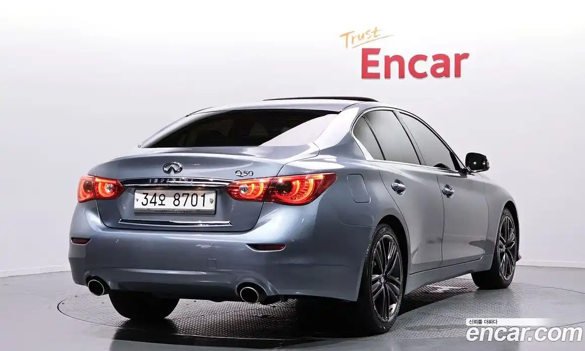 Infiniti Q50 2014 2.1 Автомат в Москве № 248913, фото 4