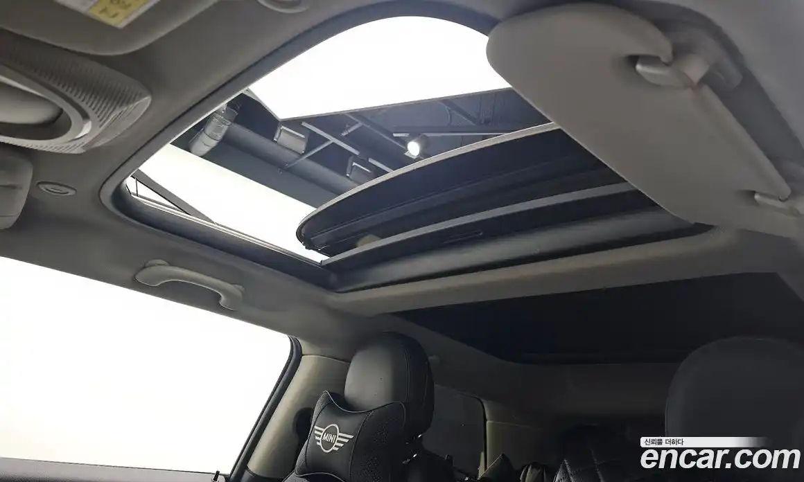 Mini Cooper 2015 2.0 Автомат в Москве № 253460, фото 7