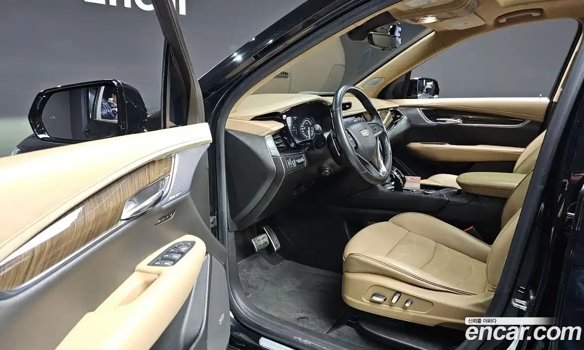 Cadillac XT6 2022 3.6 Автомат в Москве № 256453, фото 11