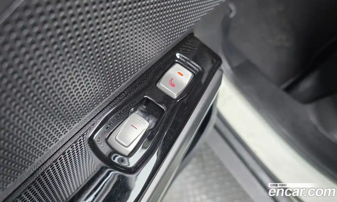 SsangYong TIBOLI 2017 1.6 Автомат в Москве № 261008, фото 18