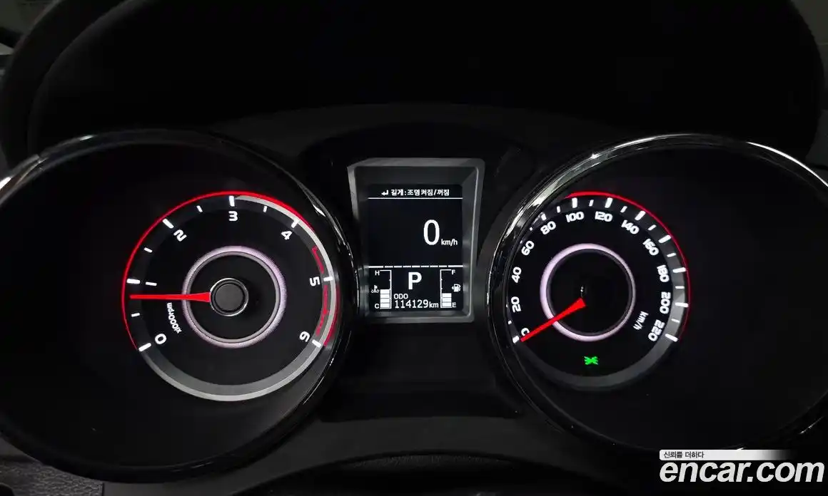 SsangYong TIBOLI 2017 1.6 Автомат в Москве № 261008, фото 8