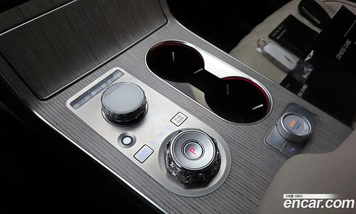 Genesis GV80 2024 2.5 Автомат в Москве № 26244, фото 9