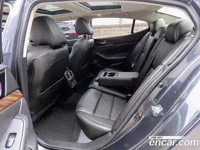 Nissan Maxima 2018 3.5 Автомат в Москве № 267461, миниатюра 6