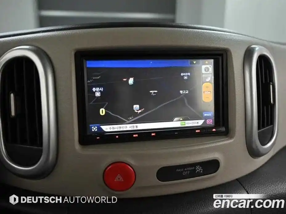 Nissan Cube 2011 1.8 Автомат в Москве № 267464, фото 18