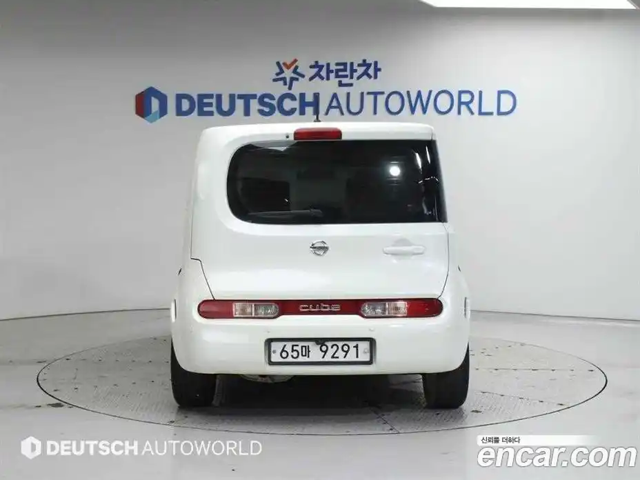 Nissan Cube 2011 1.8 Автомат в Москве № 267464, фото 4