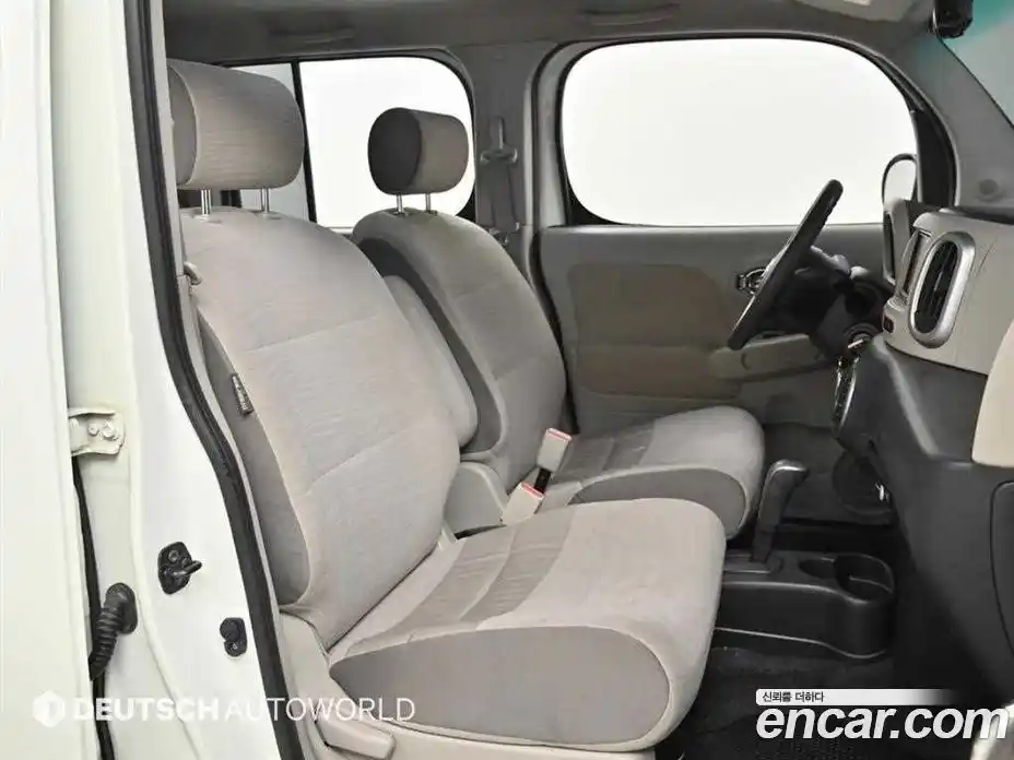 Nissan Cube 2011 1.8 Автомат в Москве № 267464, фото 10