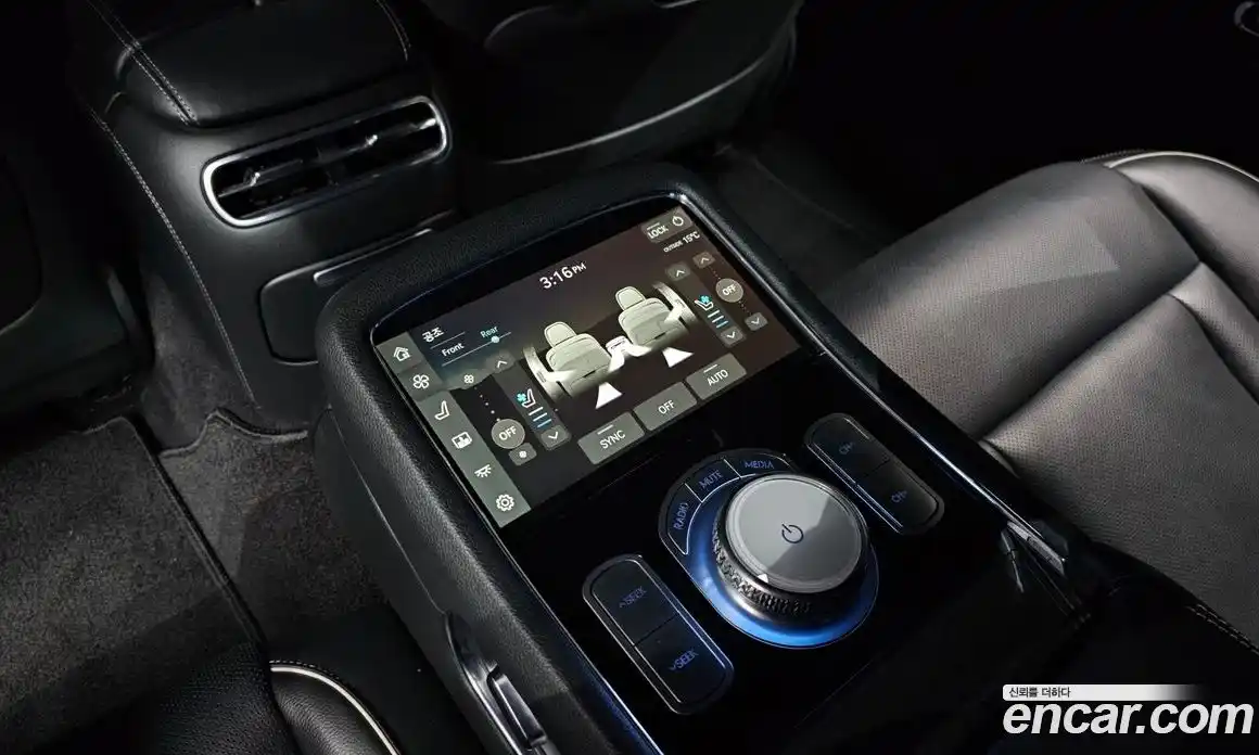 Genesis G90 2022 3.5 Автомат в Москве № 26884, фото 17