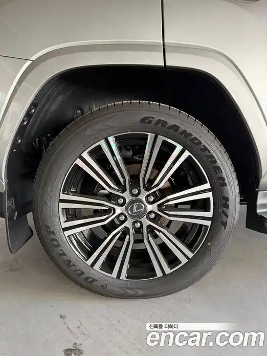 Lexus LX 2025 3.4 Автомат в Москве № 275277, фото 5