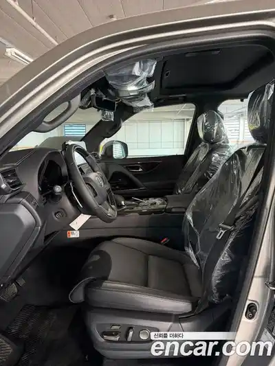 Lexus LX 2025 3.4 Автомат в Москве № 275277, миниатюра 10