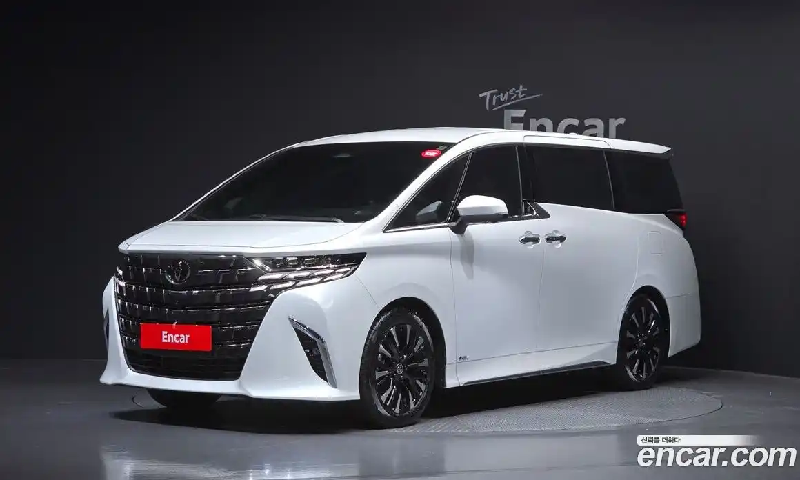 Toyota Alphard 2024 2.5 Автомат в Москве № 279237, фото 15